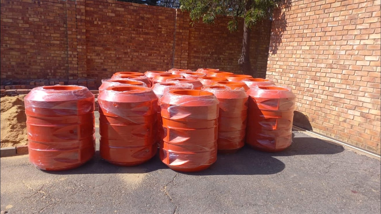 LDPE pipe floats